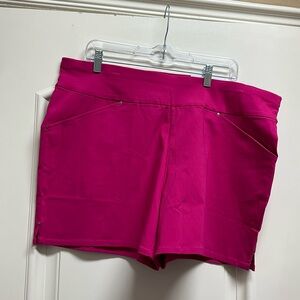 International Concepts Women's pink Shorts, size 18 curvy, NWT